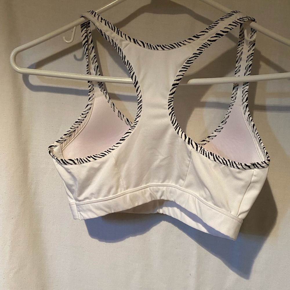 Sports bra - Picture 2 of 5
